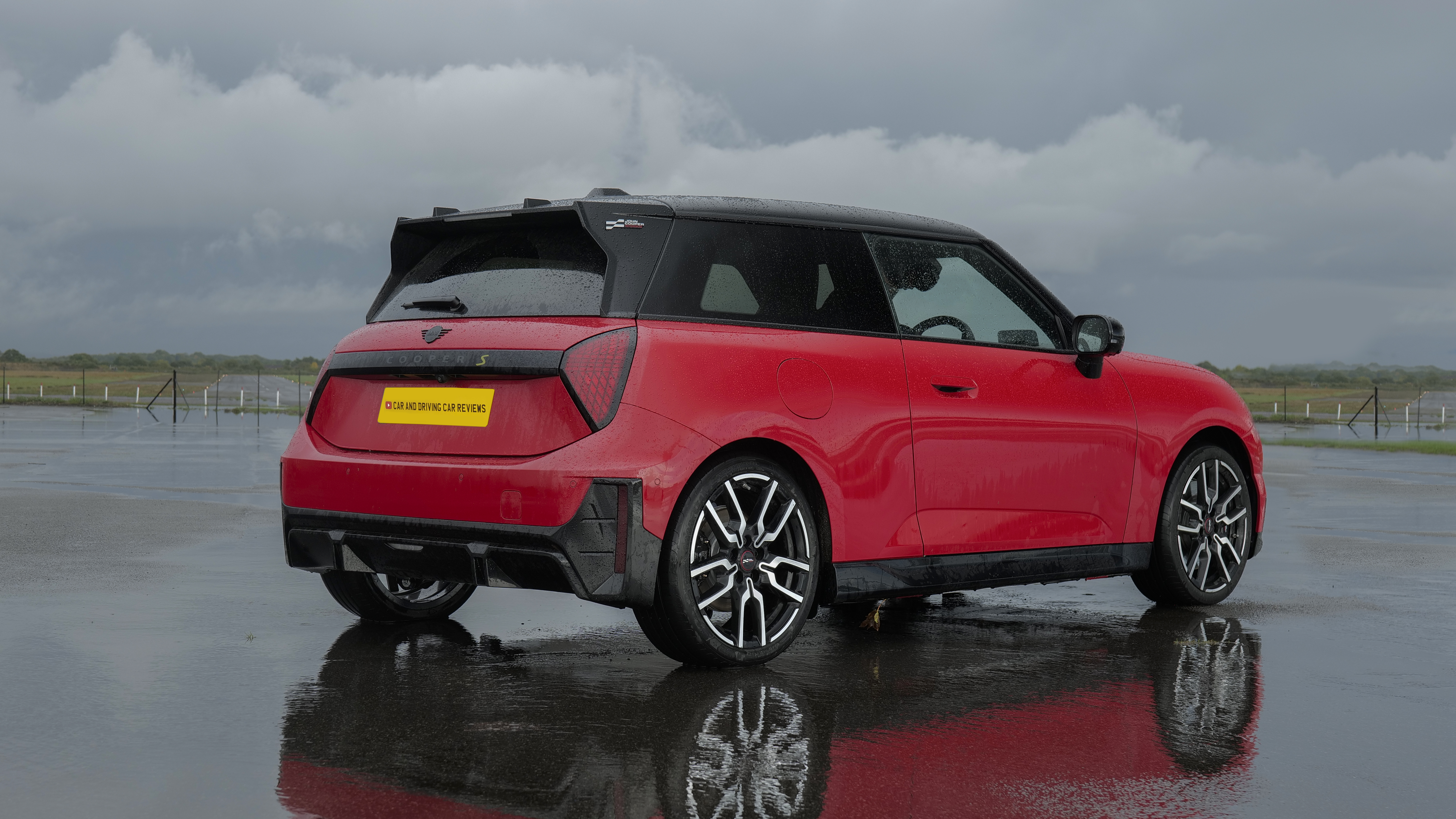 MINI COOPER ELECTRIC HATCHBACK 190kW John Cooper Works [Level 2] 54kWh 3dr Auto